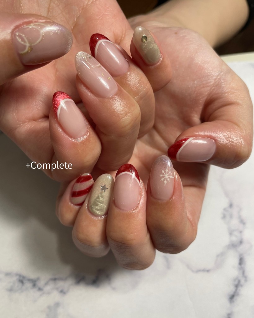 ネイルアートデザインコースの施術例