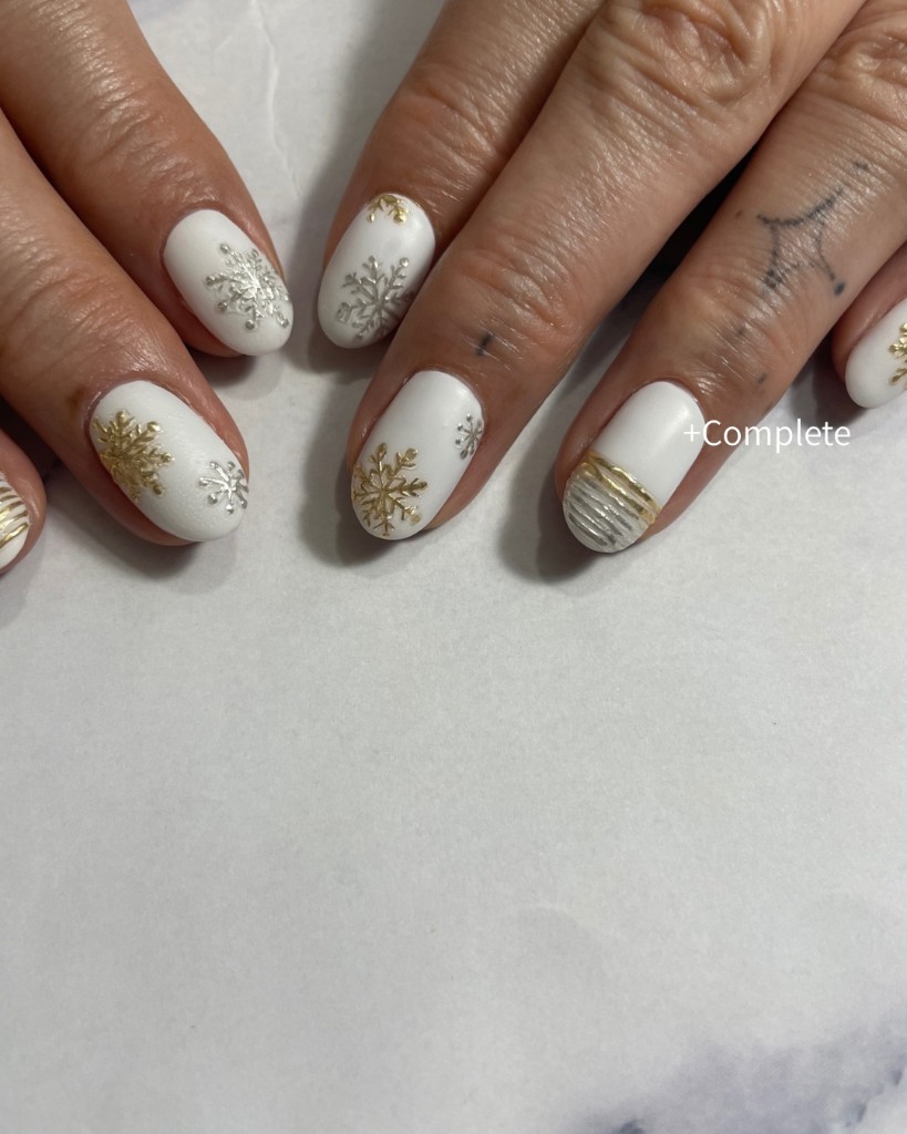 ネイルアートデザインコースの施術例